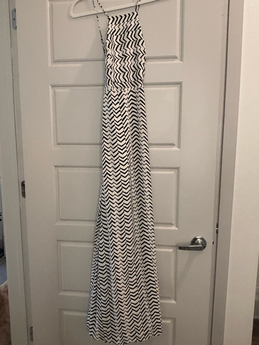 Women's Black and White Chevron Maxi Dress - Sleeveless Strappy